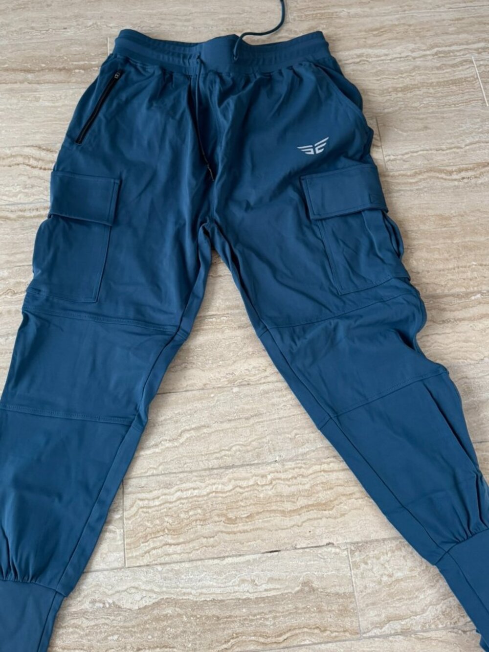Edge Performance Tech Joggers - Picture 2 of 3